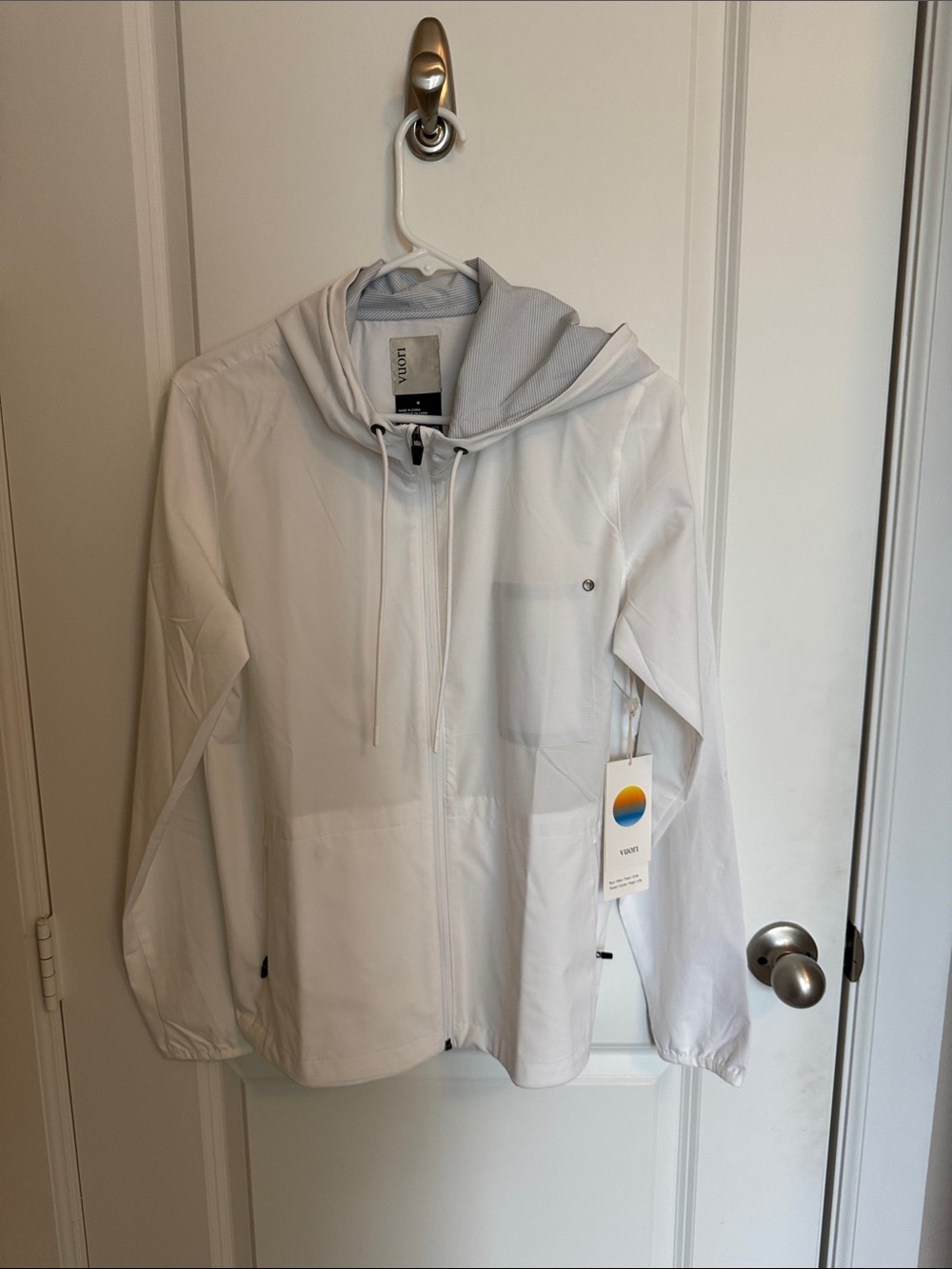 Vuori Women’s Outdoor Trainer Shell - Size Medium
